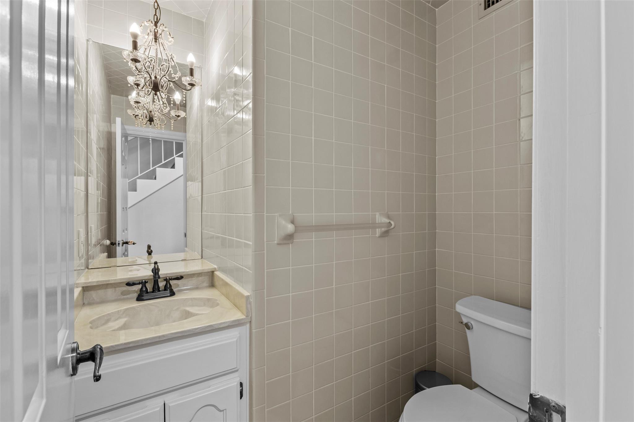 10916 B Crown Colony DR # 3, Austin Unit: 3