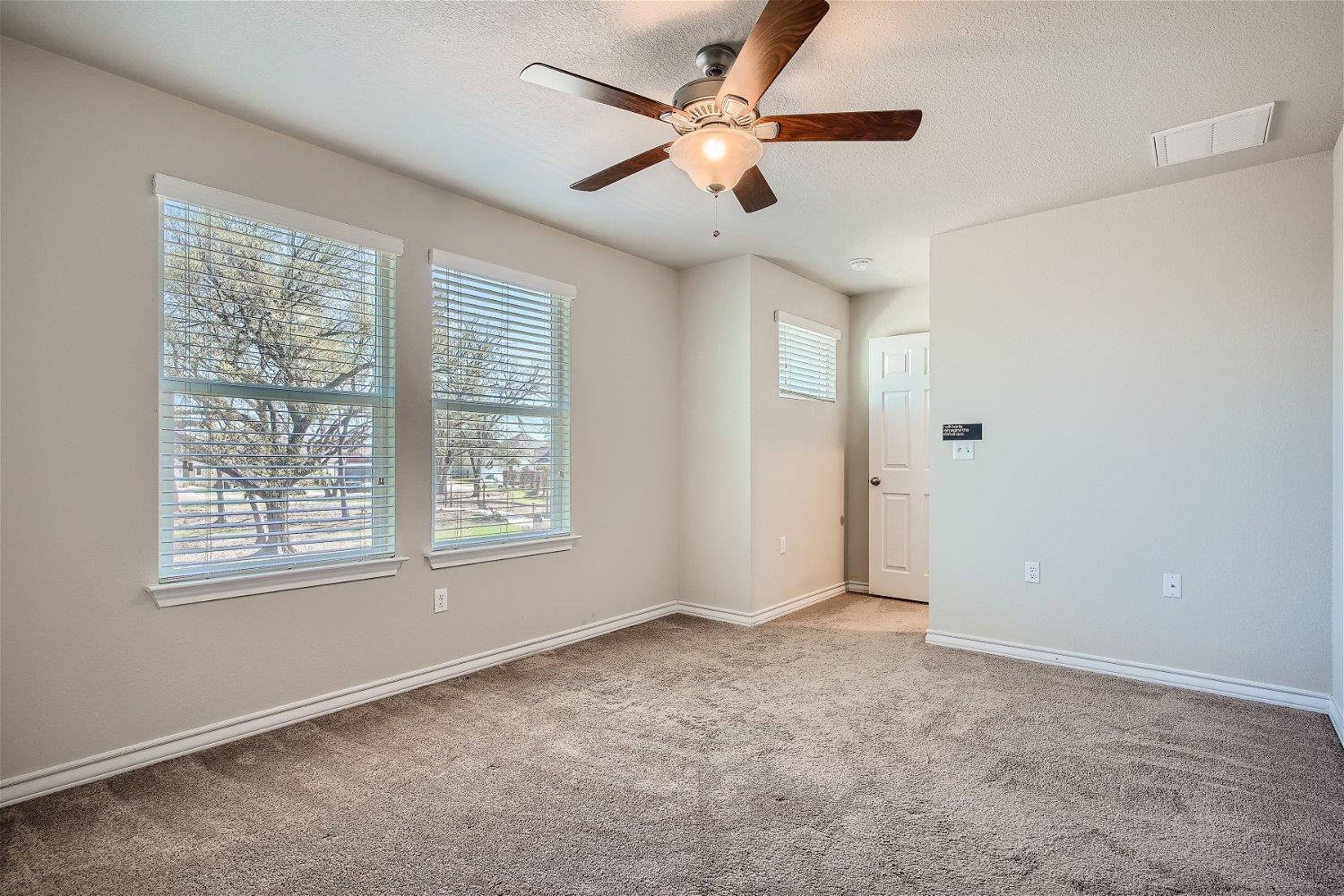 1604 Los Olivios WAY