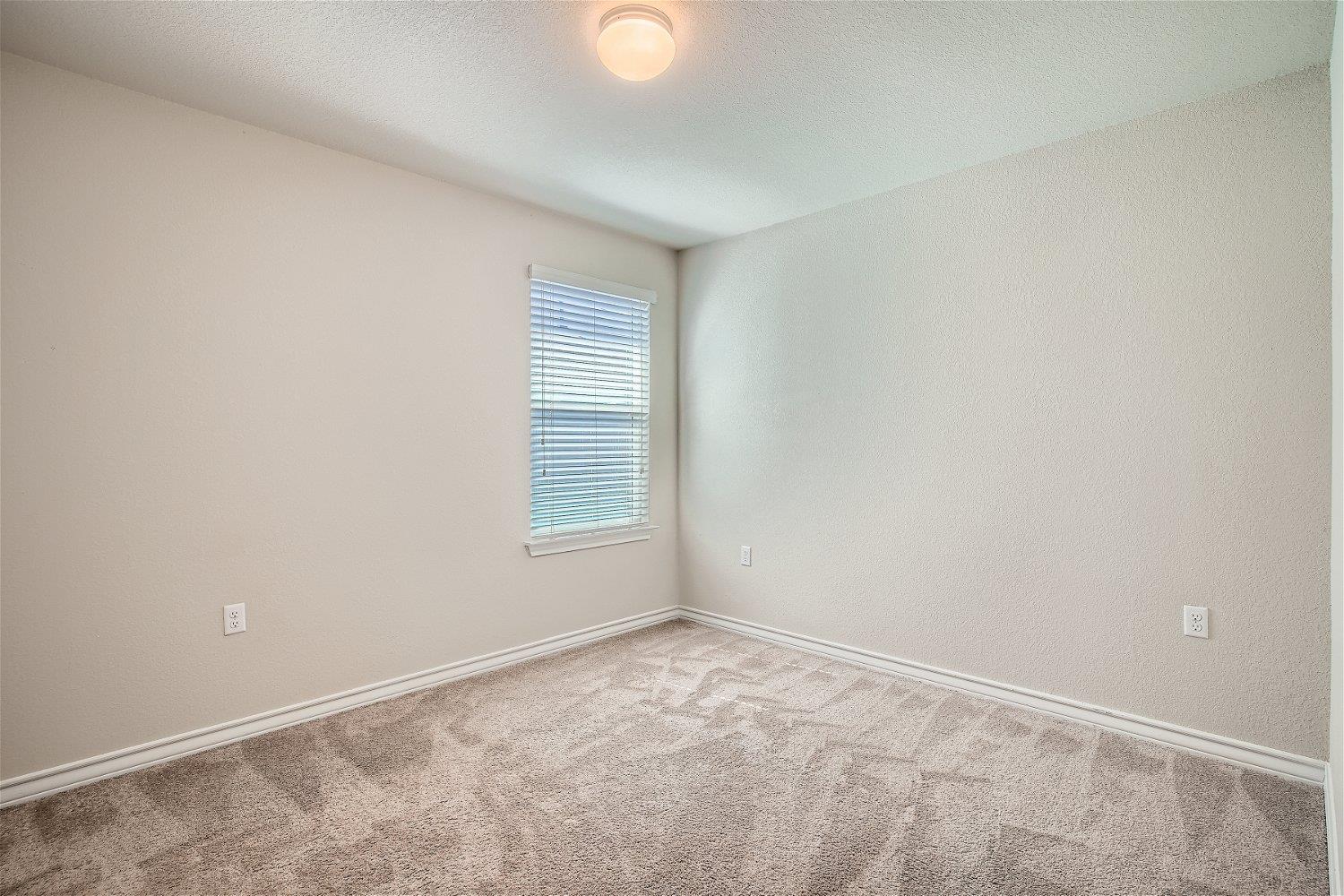 1604 Los Olivios WAY