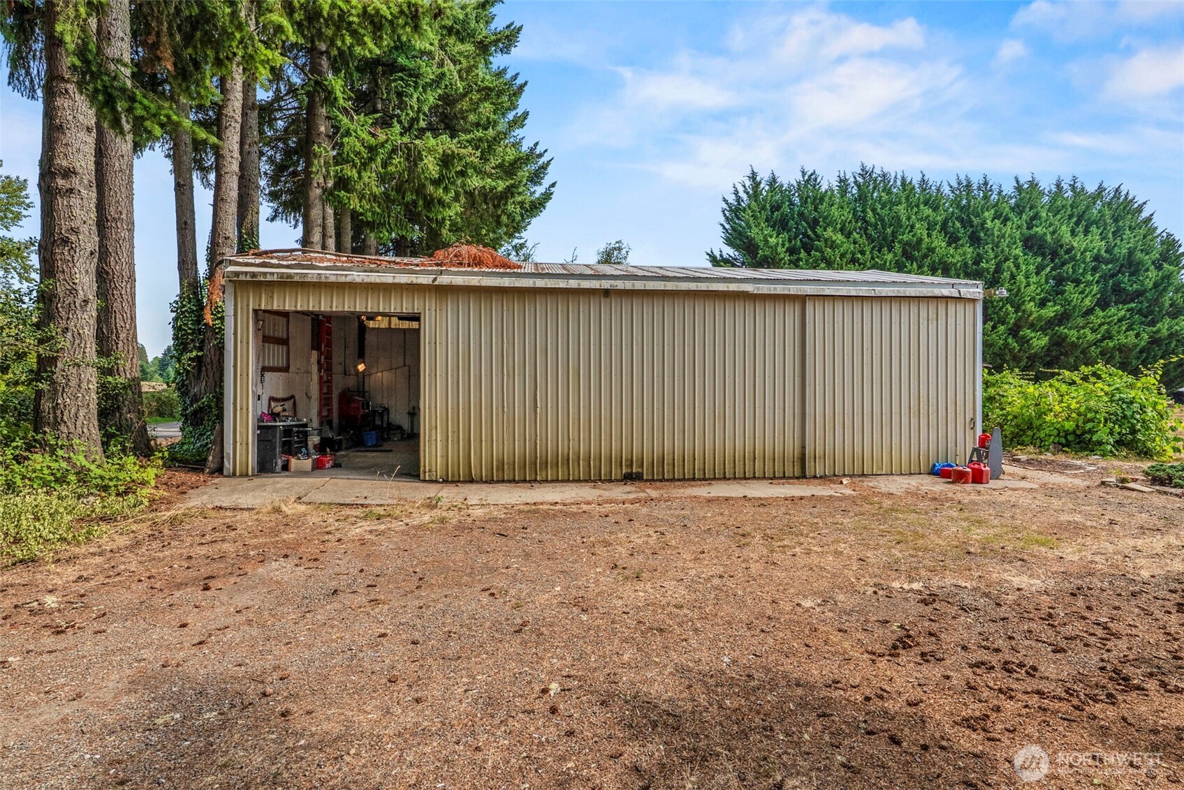 135 Westside Highway