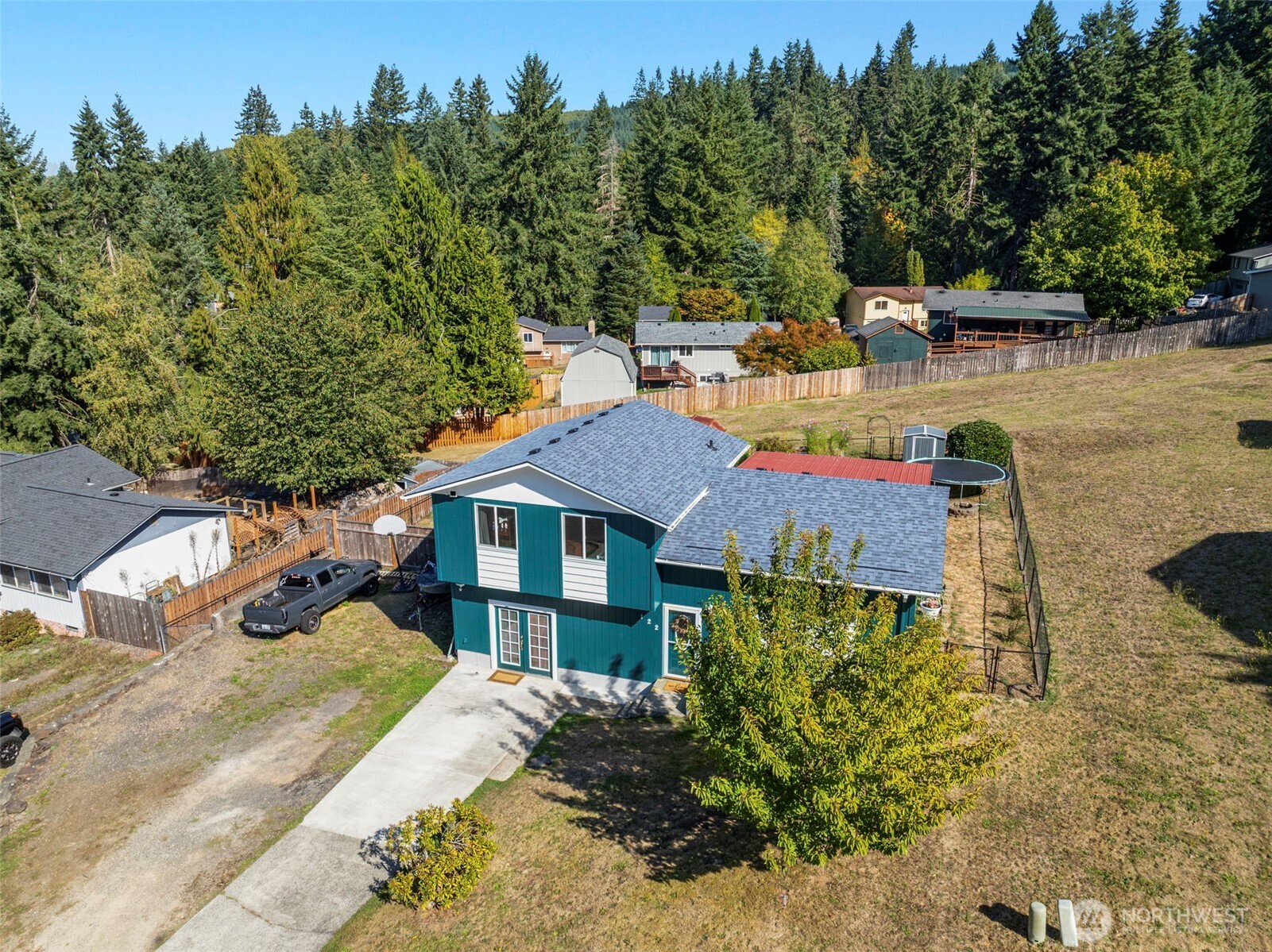 122 Rollingwood Drive