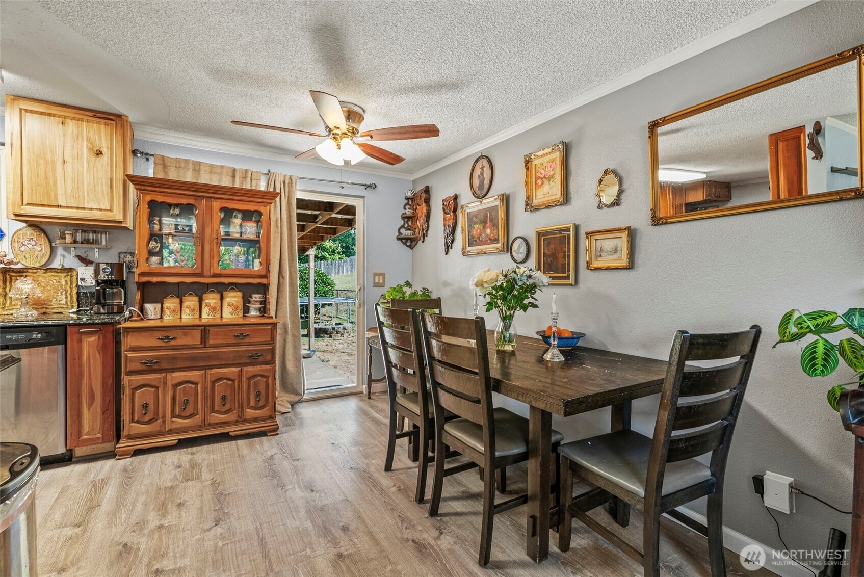 122 Rollingwood Drive