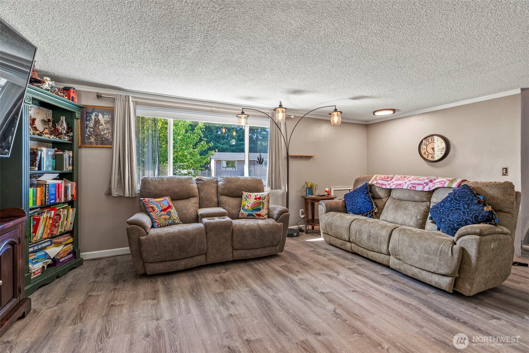122 Rollingwood Drive