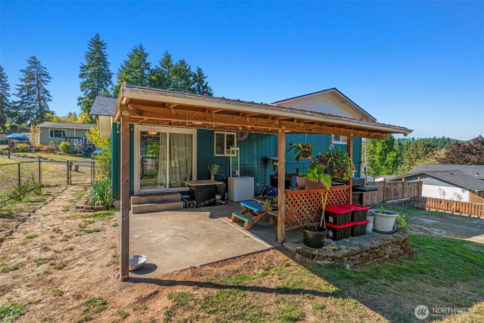 122 Rollingwood Drive