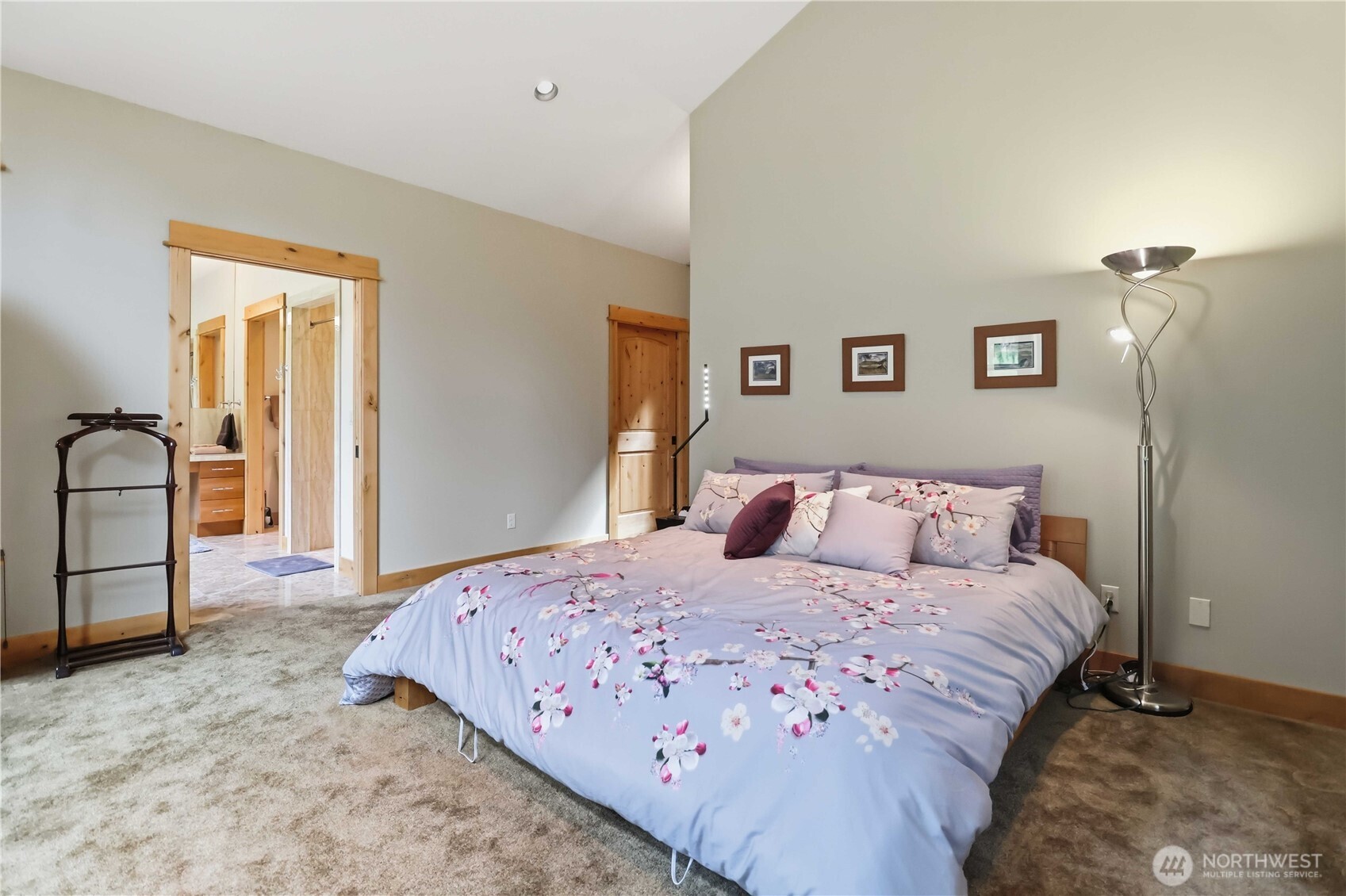 125 Royal Coachman Lane