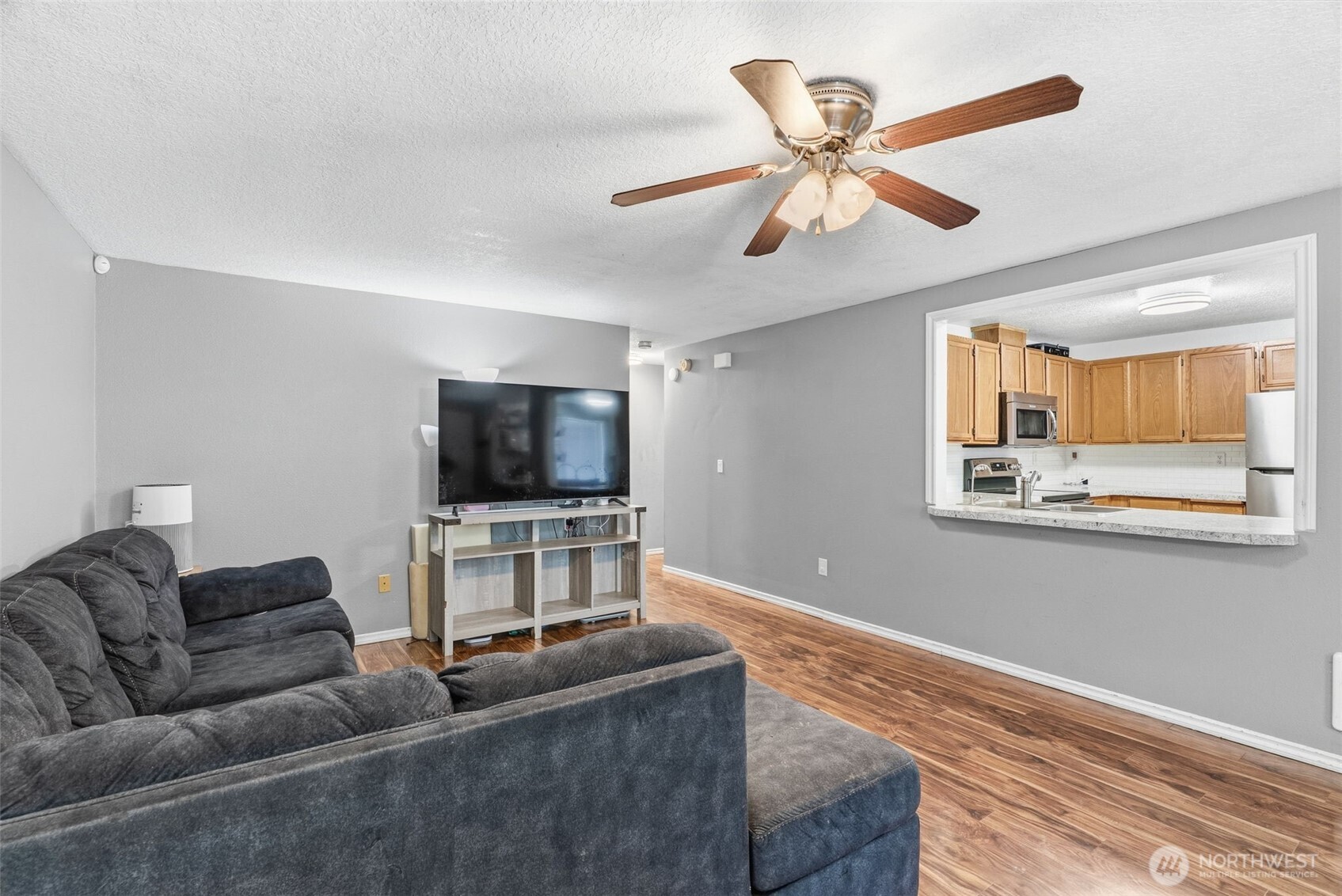 7001 NE 101st Court