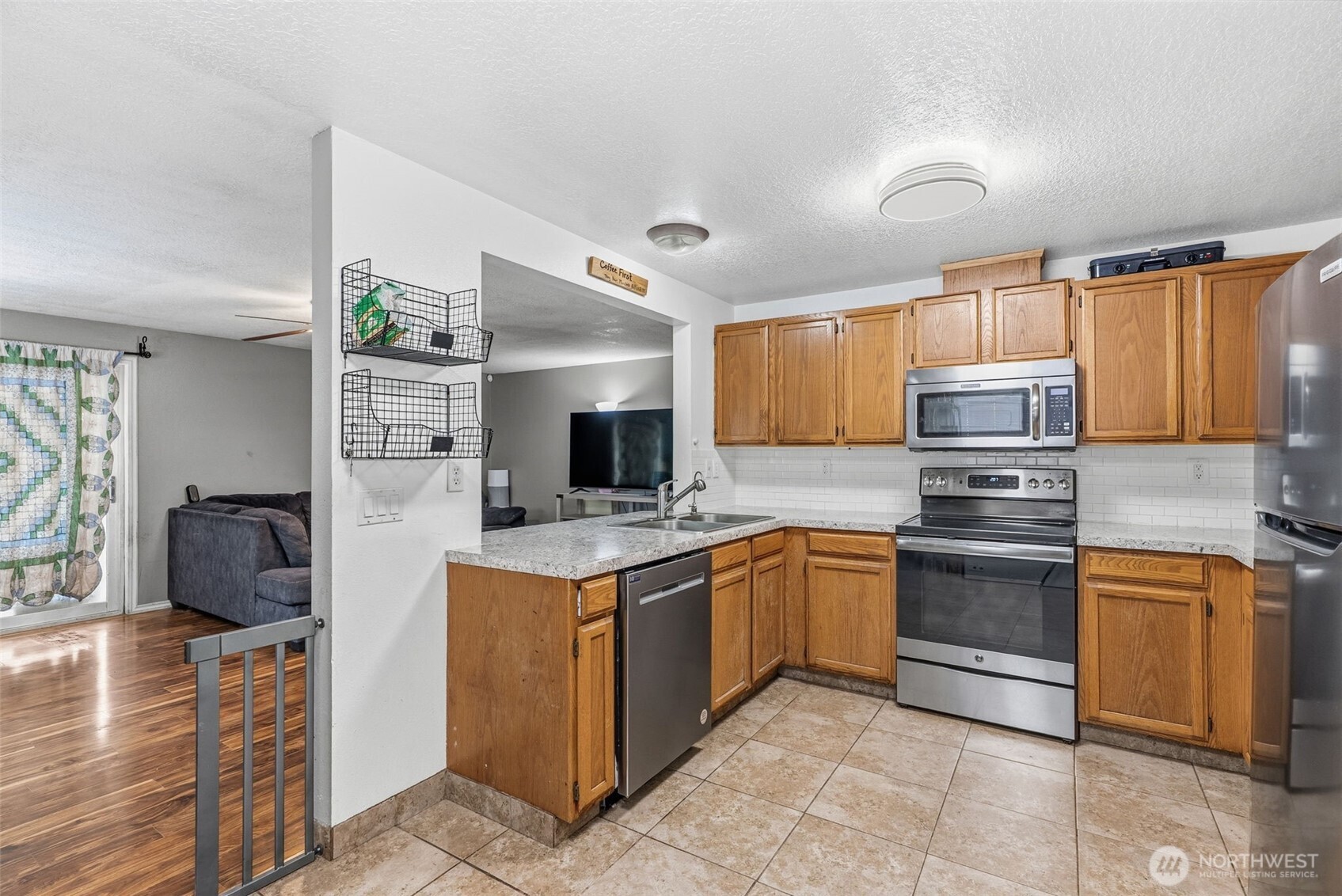 7001 NE 101st Court