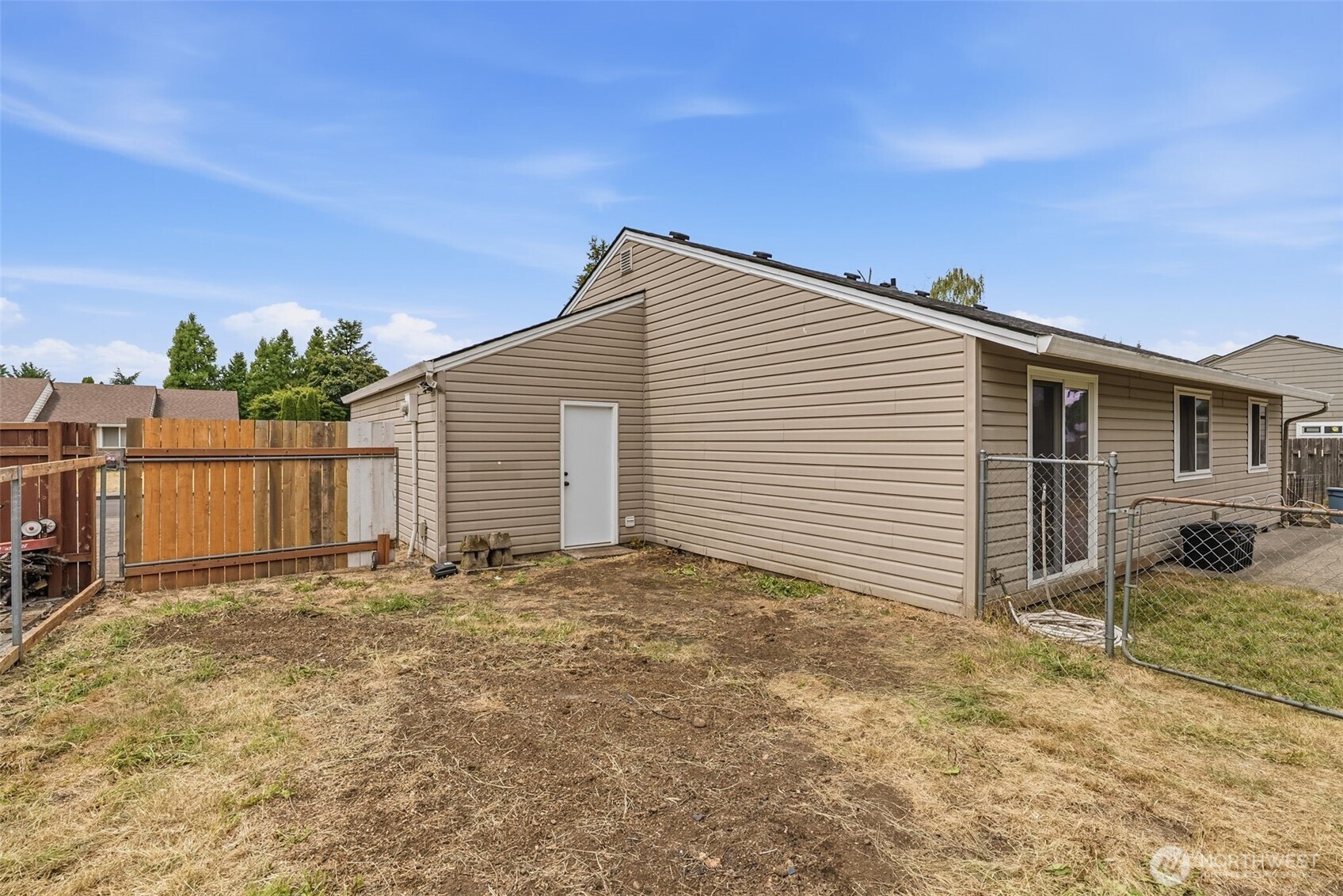 7001 NE 101st Court