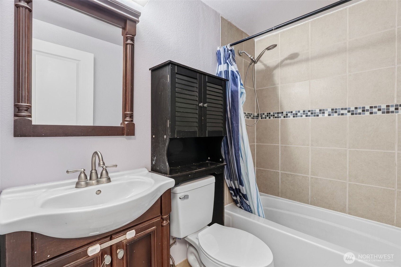 7001 NE 101st Court