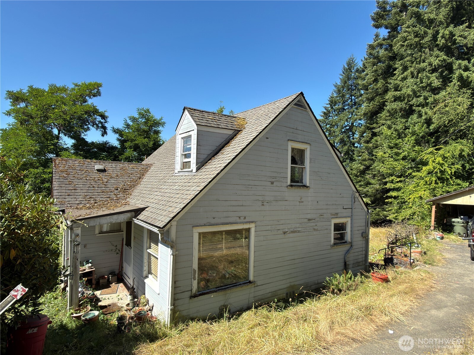 4411 Pacific Way
