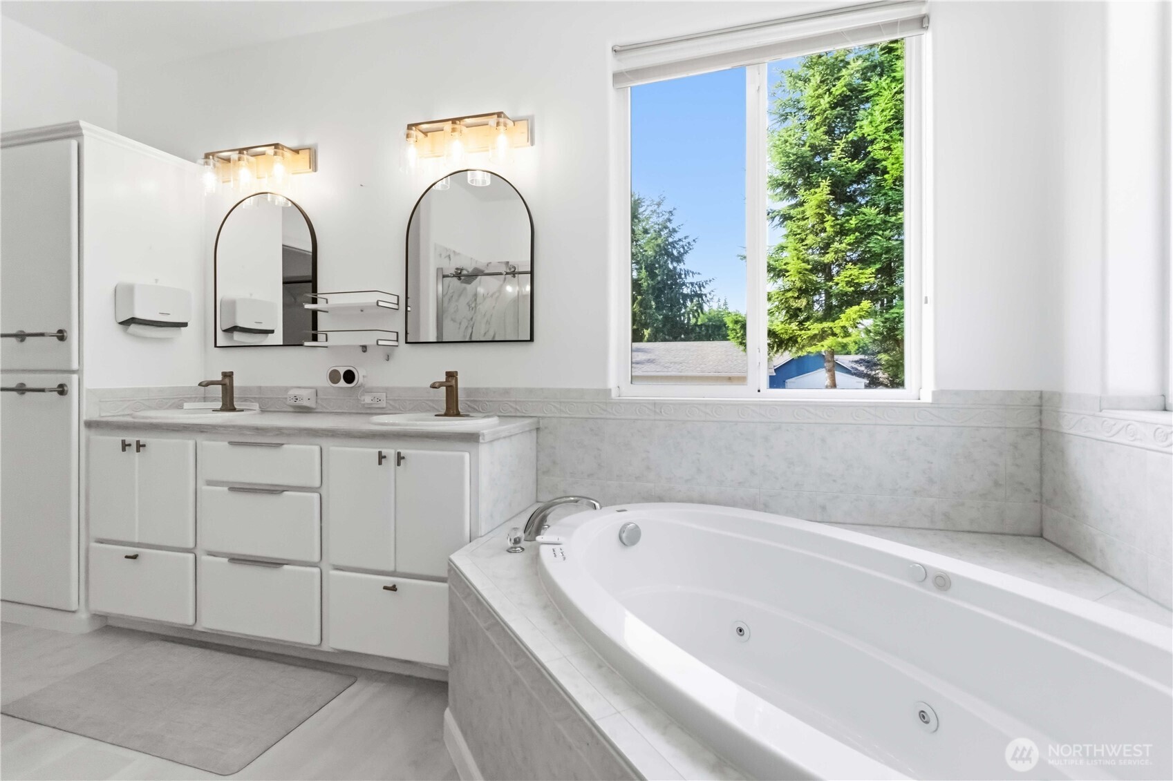 128 Flagstone Drive