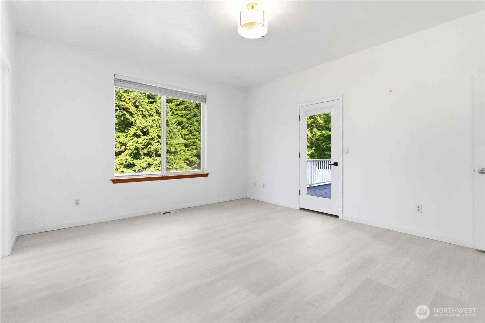 128 Flagstone Drive