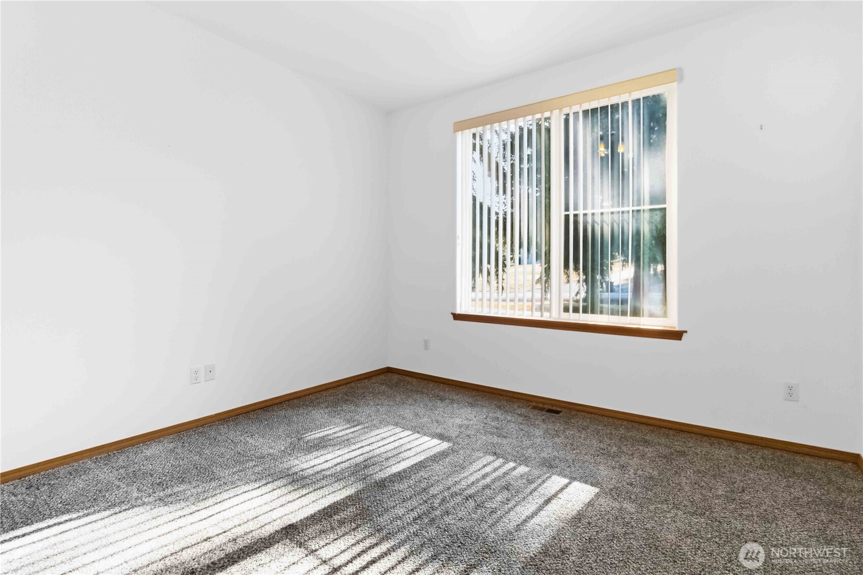 128 Flagstone Drive