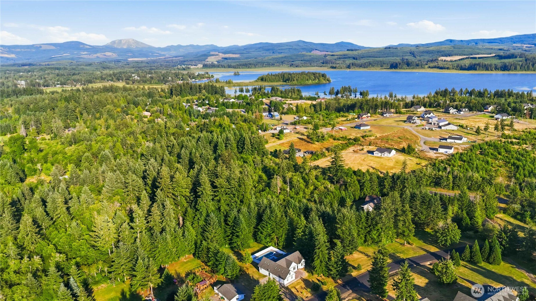 128 Flagstone Drive