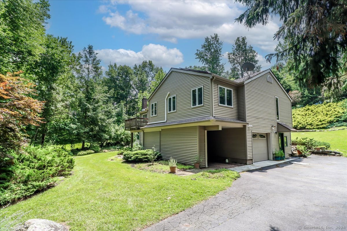 23 Eastview Drive
