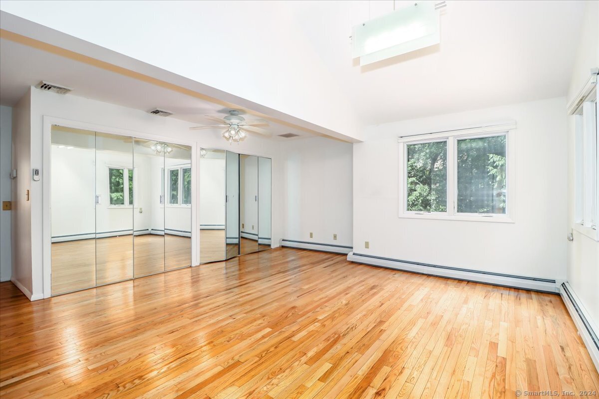 23 Eastview Drive