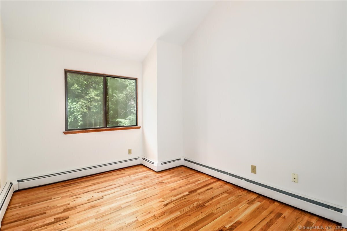 23 Eastview Drive