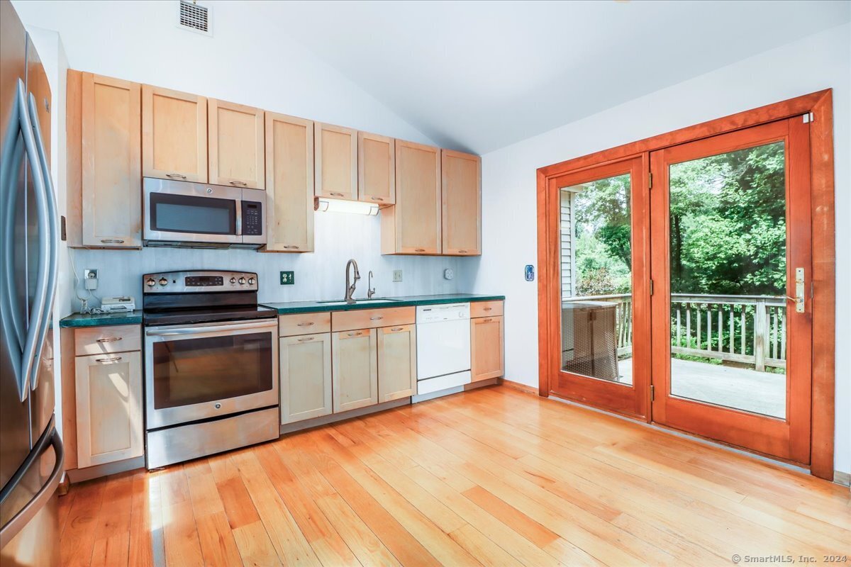 23 Eastview Drive