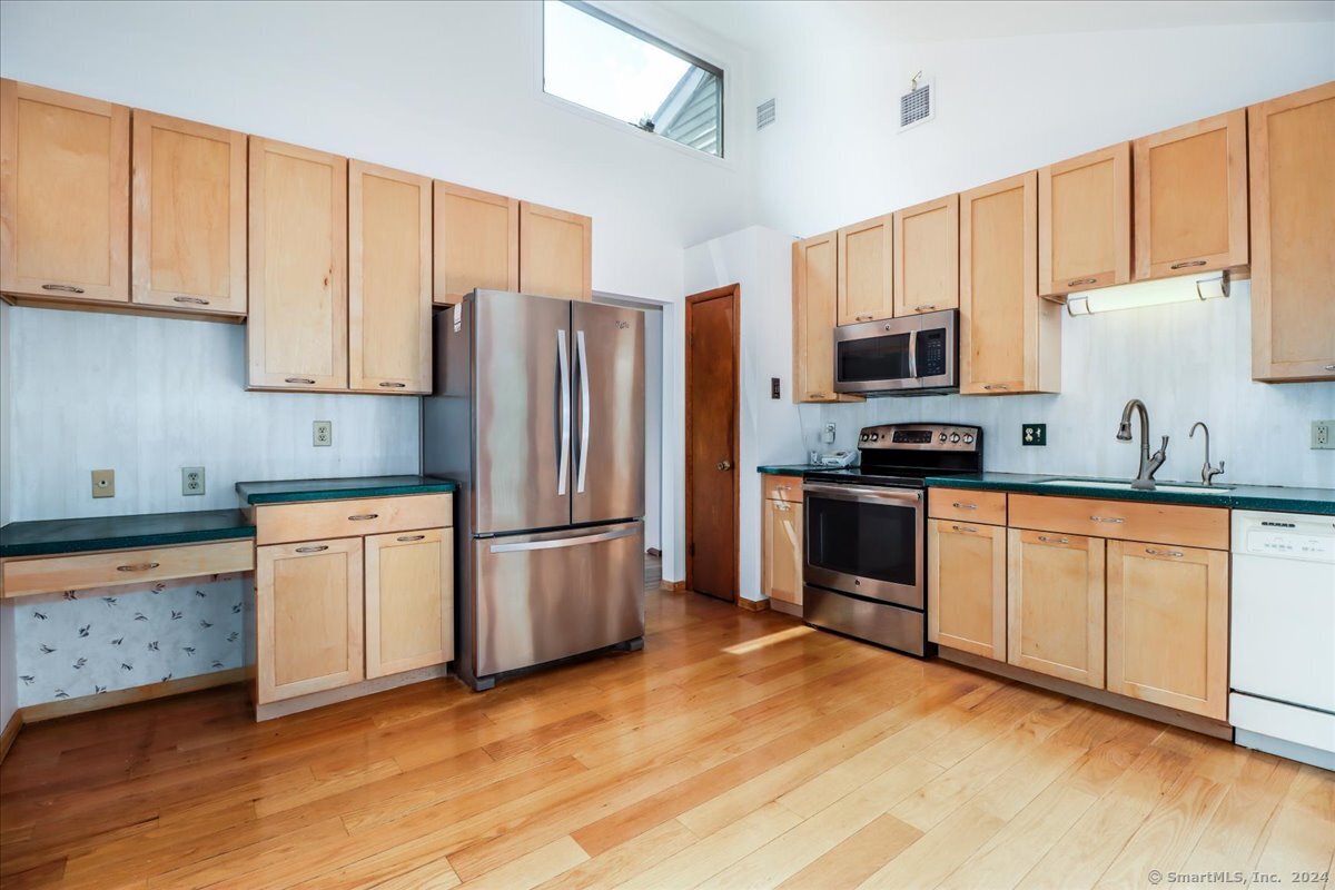 23 Eastview Drive