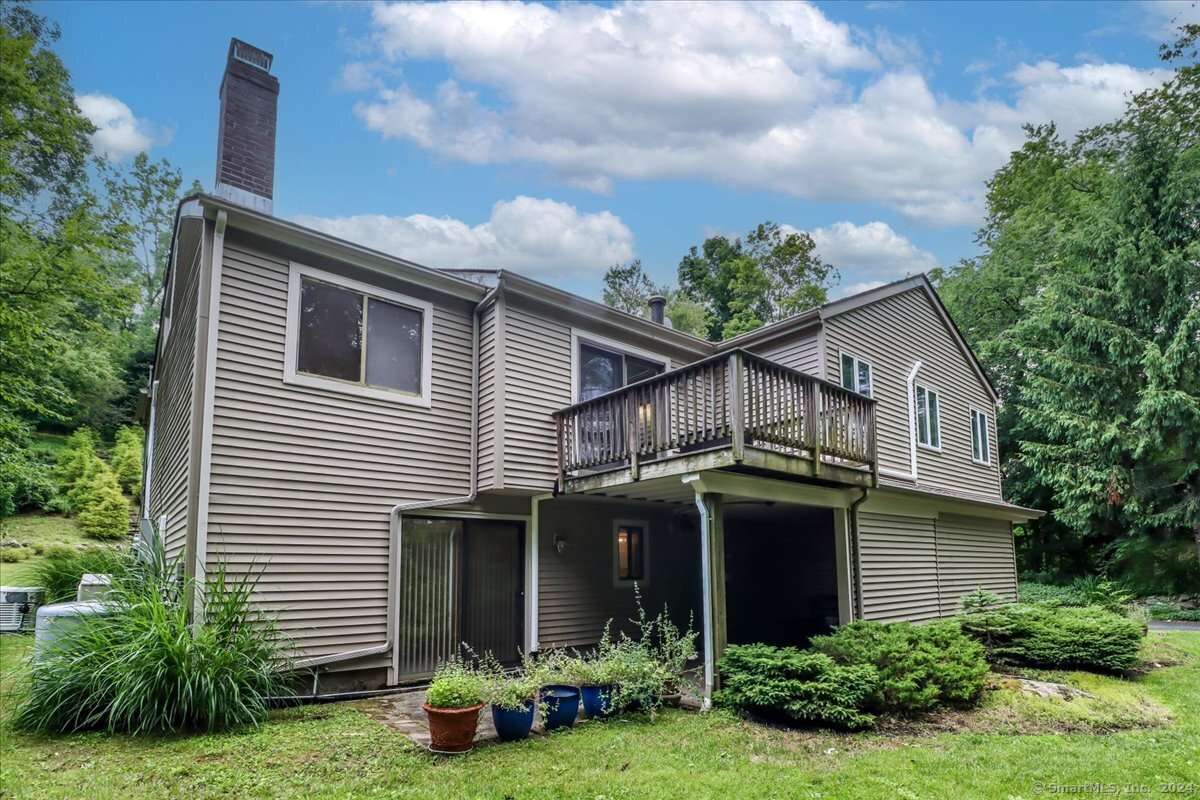 23 Eastview Drive