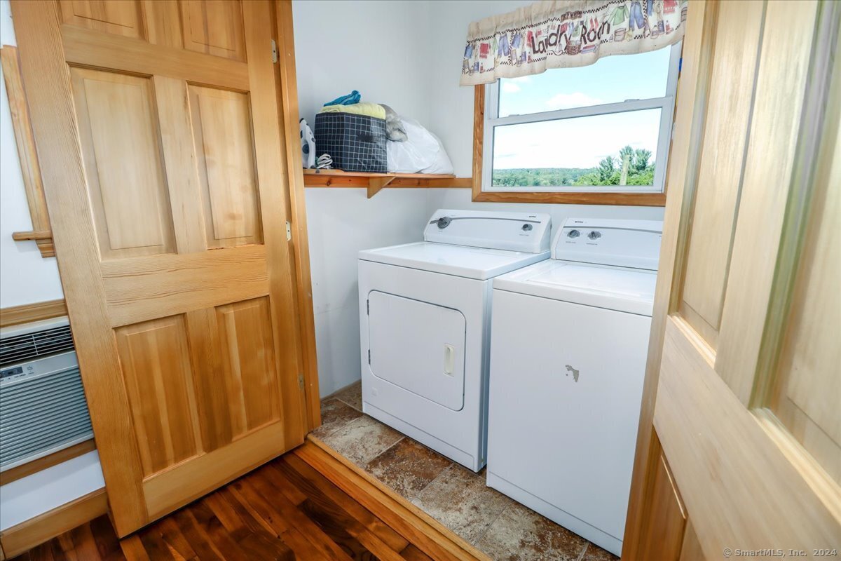 14 Candlewood Lake Road North