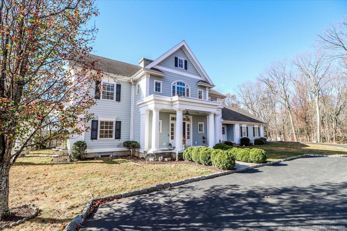 51 Middle River Road
