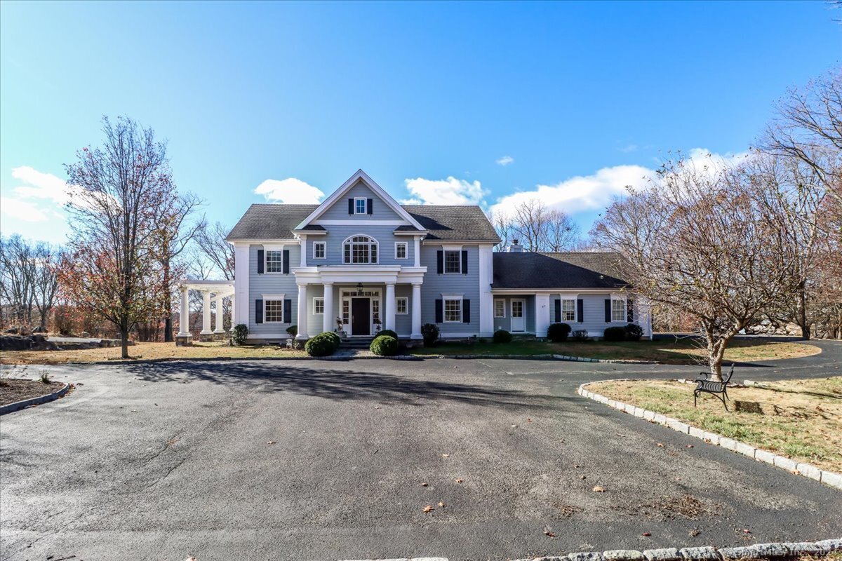51 Middle River Road
