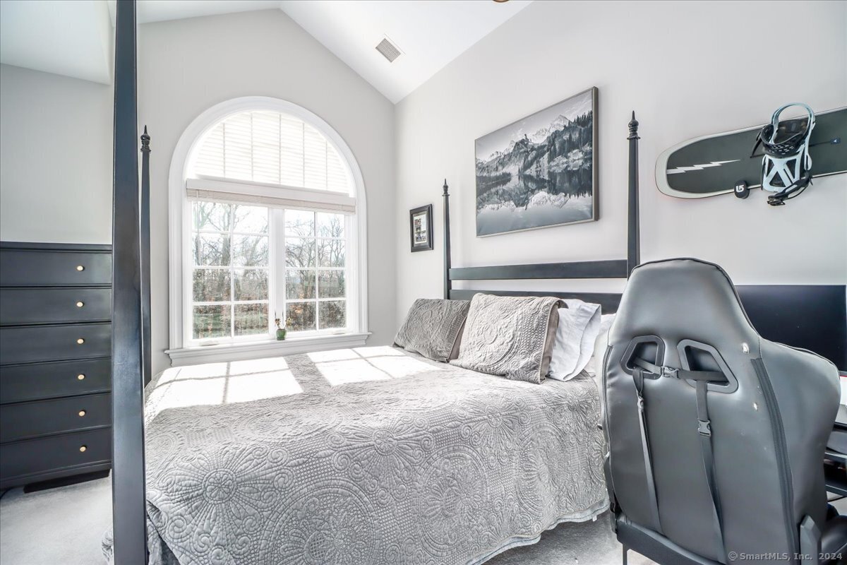 51 Middle River Road