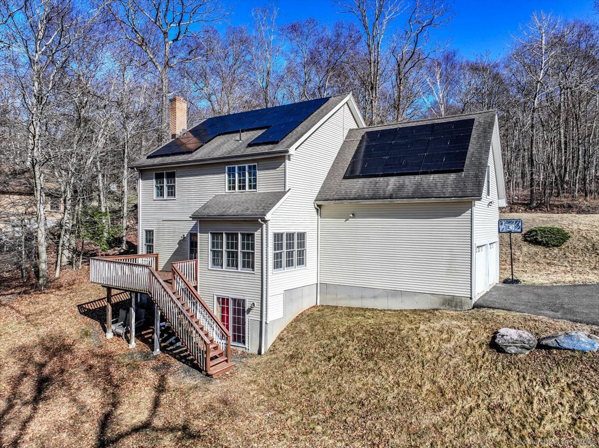 15 Stephanie Drive