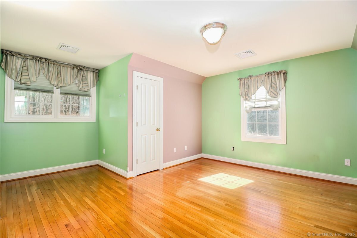 15 Stephanie Drive