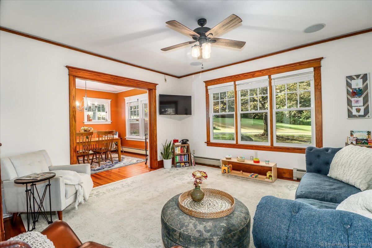 238 Litchfield Road