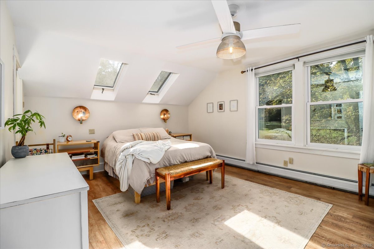 238 Litchfield Road