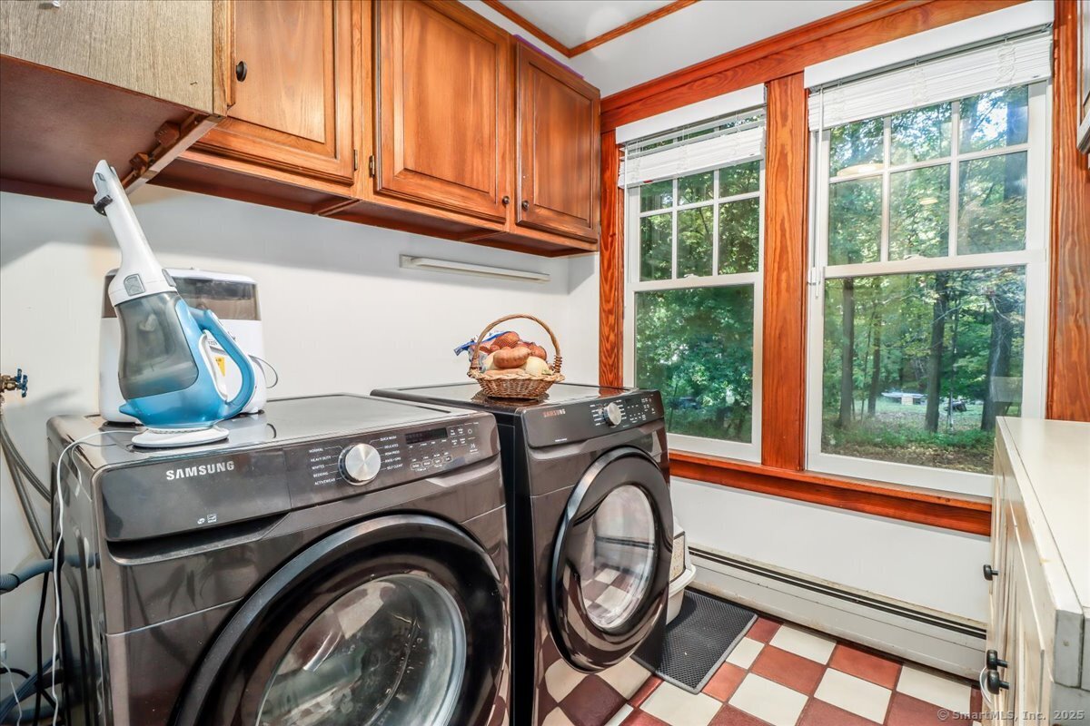 238 Litchfield Road