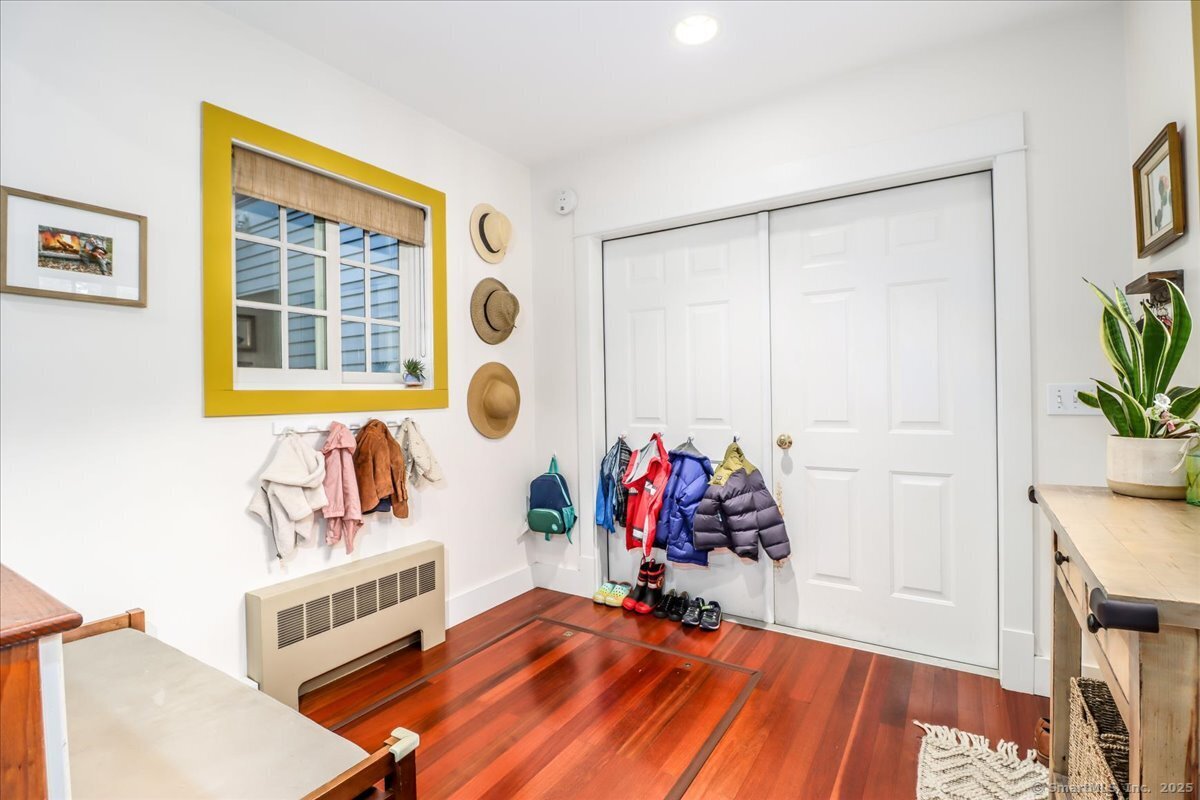 238 Litchfield Road