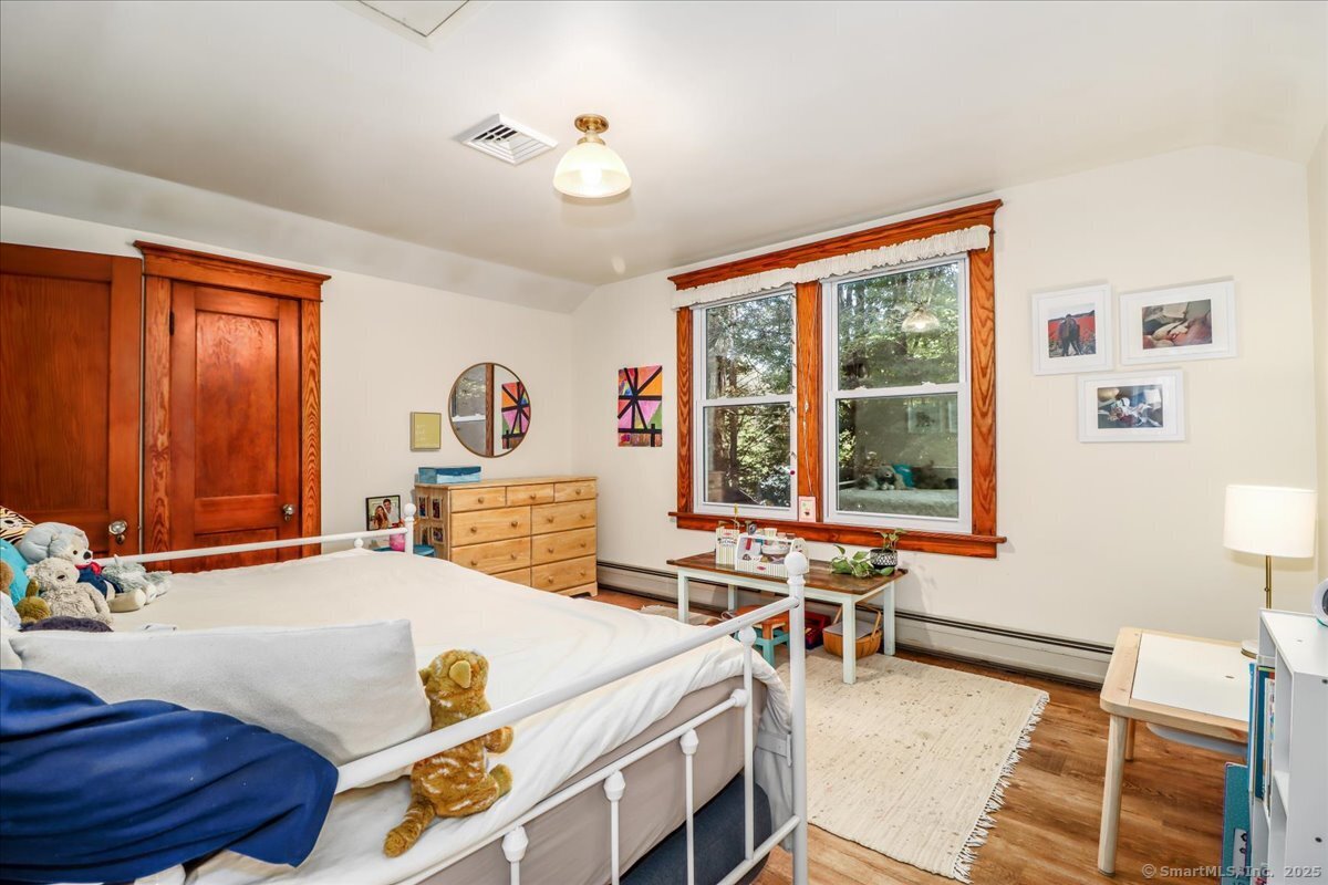 238 Litchfield Road
