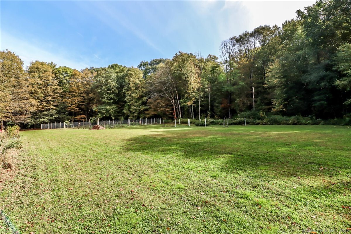 238 Litchfield Road