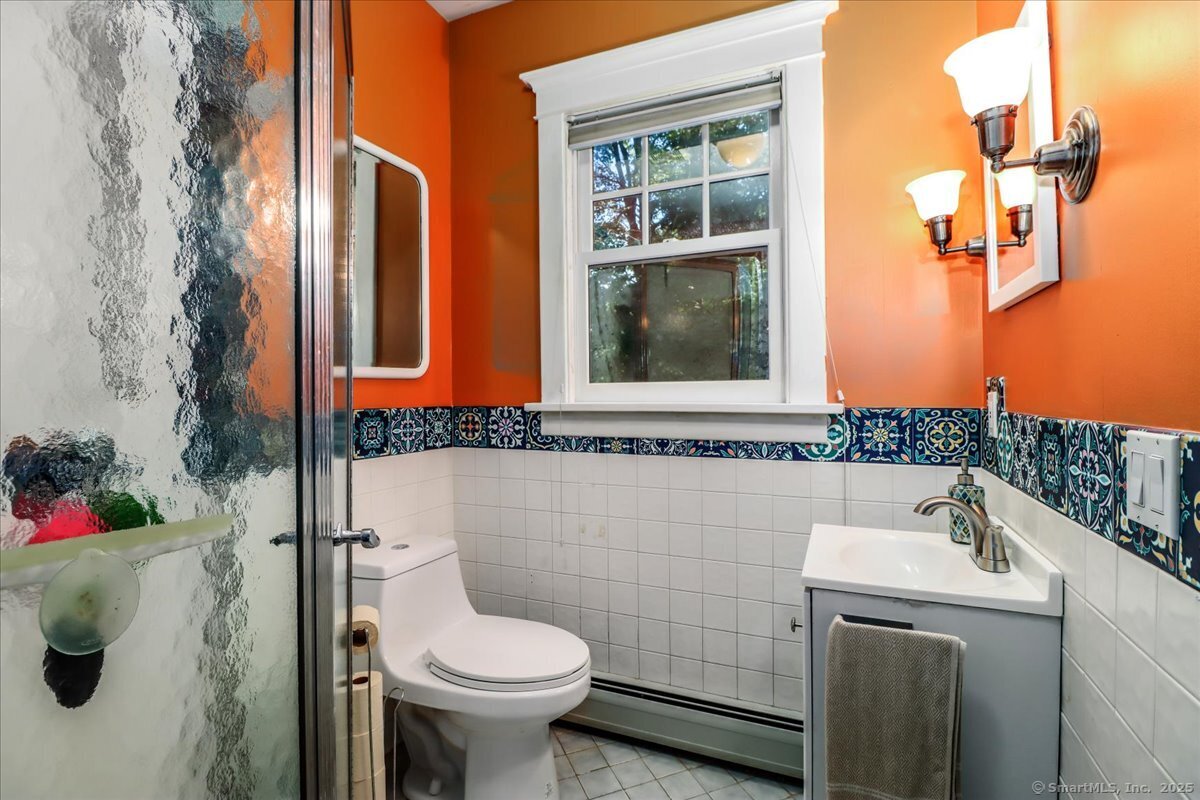 238 Litchfield Road