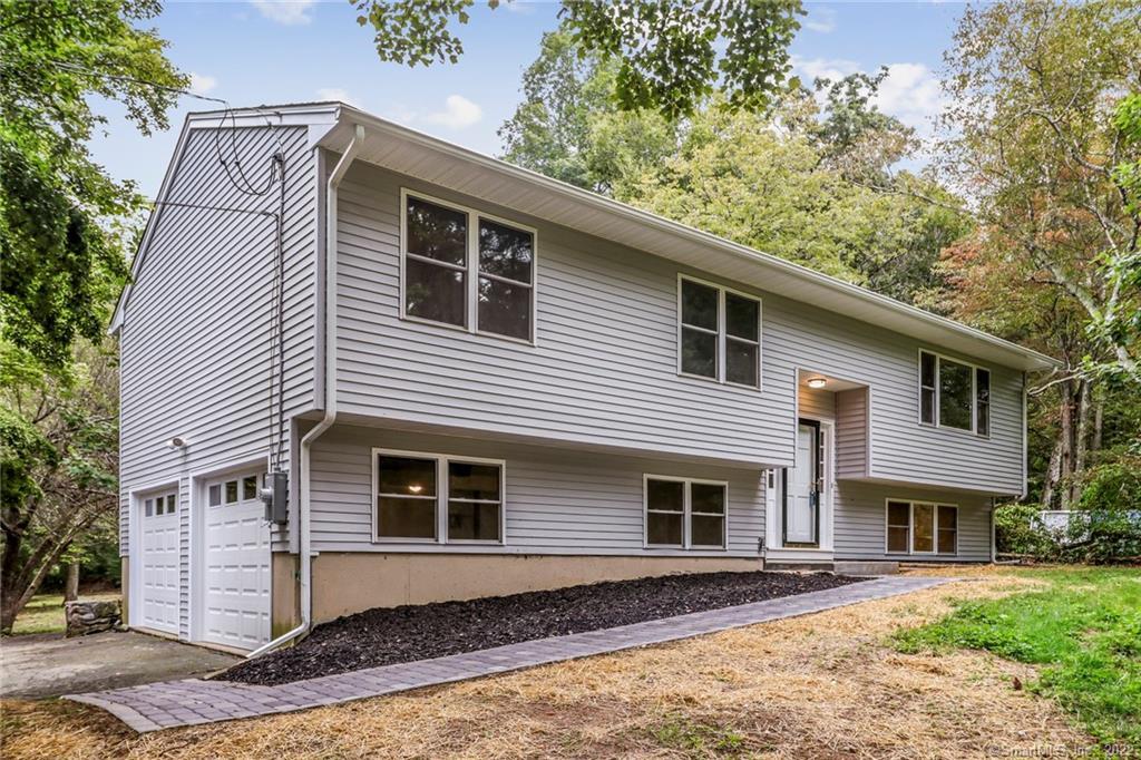 60 Connelly Road
