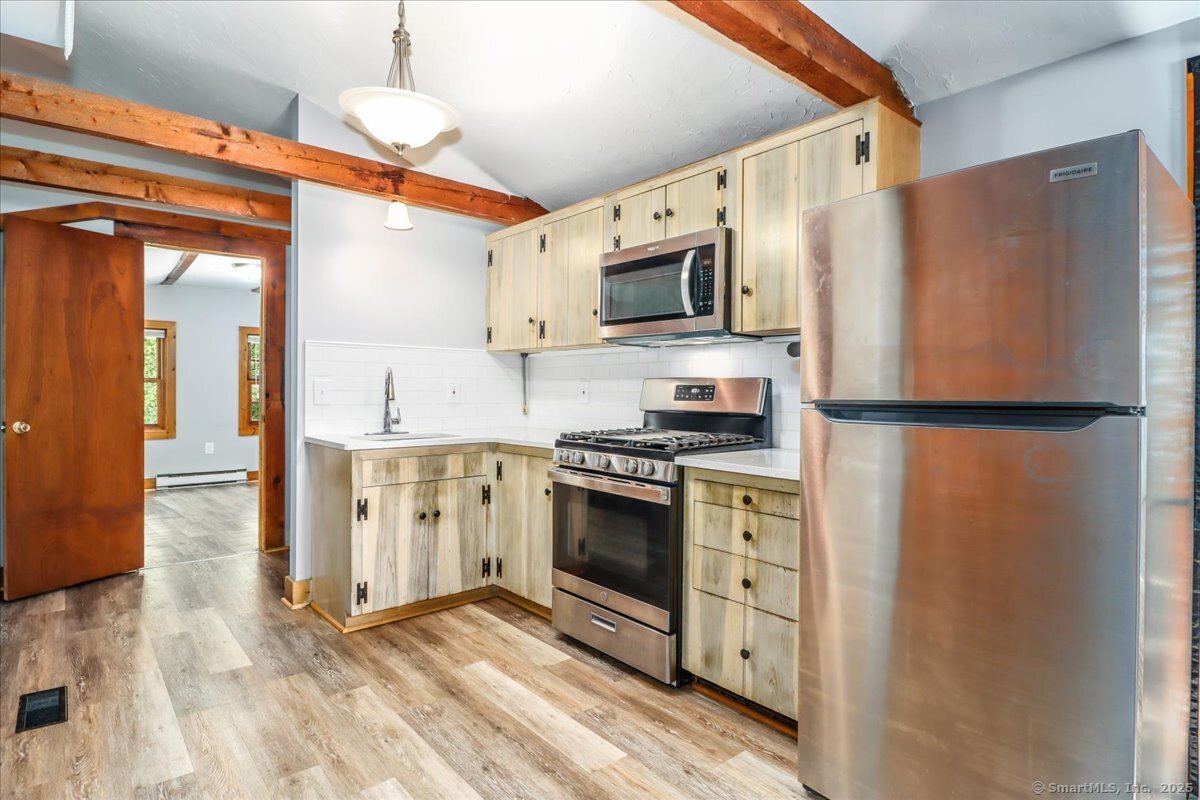 206 Litchfield Turnpike