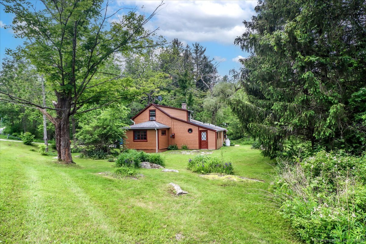 206 Litchfield Turnpike