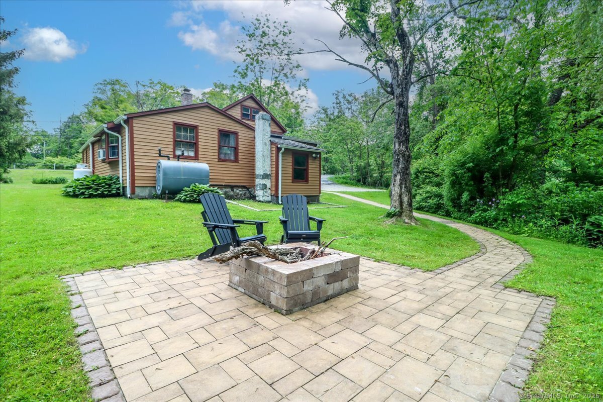 206 Litchfield Turnpike