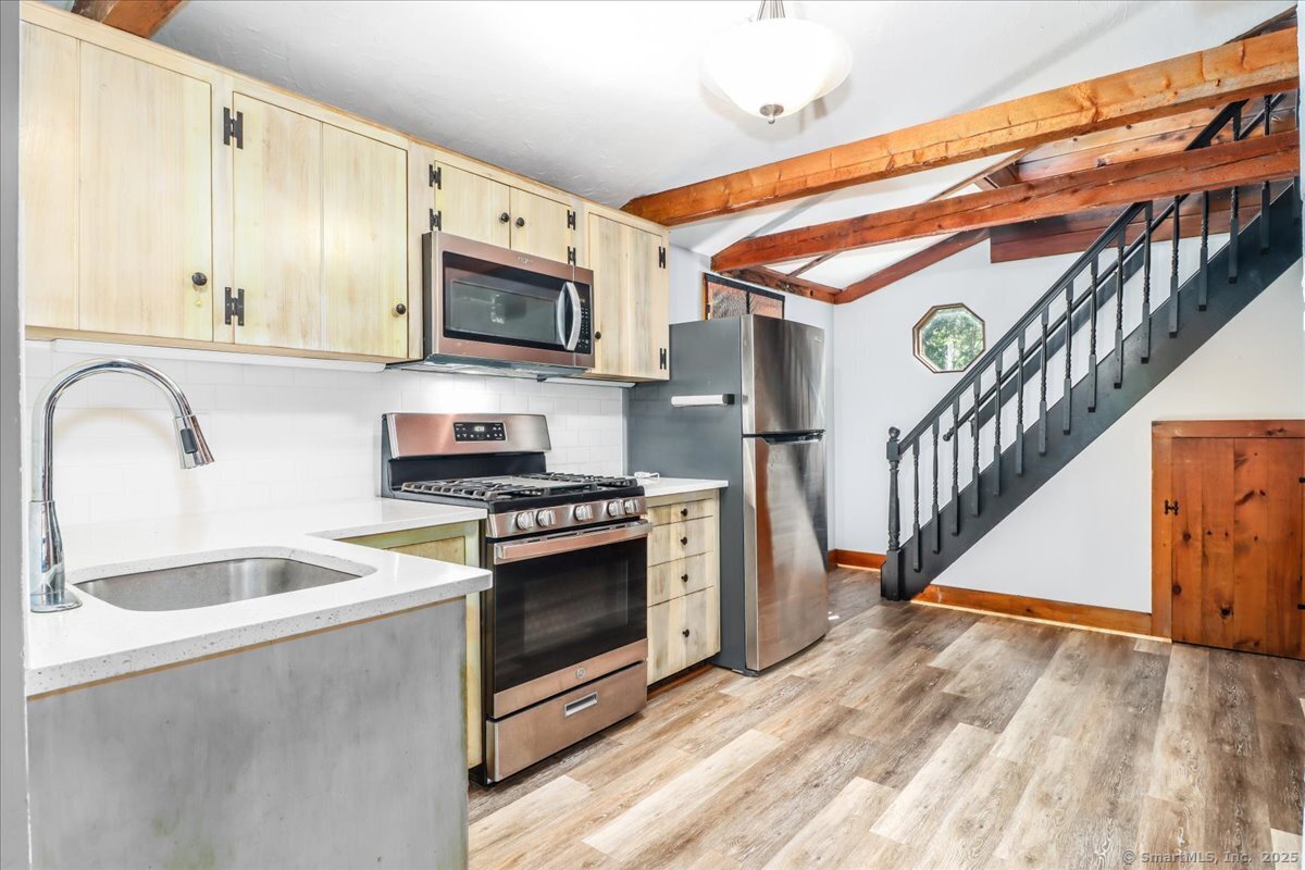 206 Litchfield Turnpike