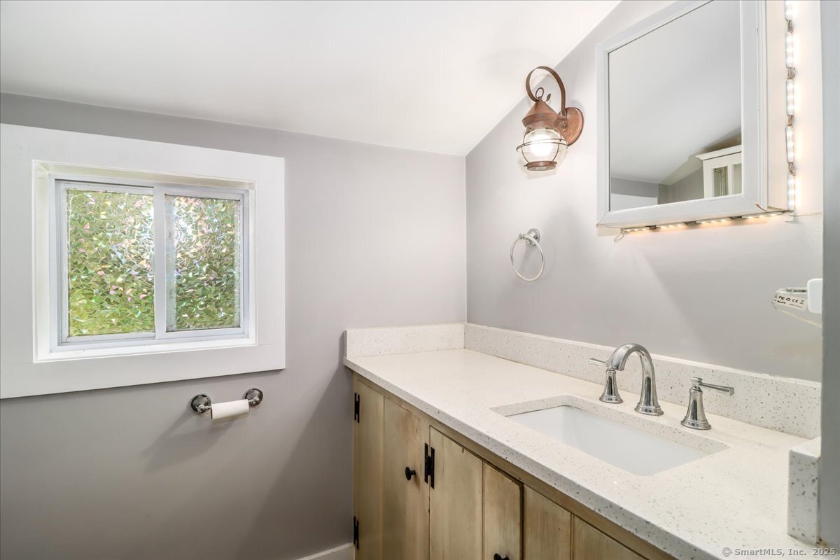 206 Litchfield Turnpike