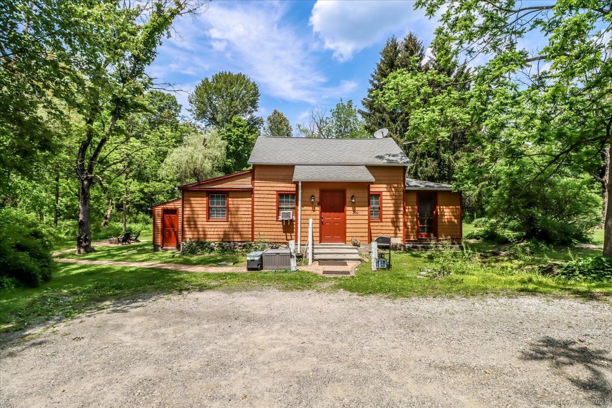 206 Litchfield Turnpike