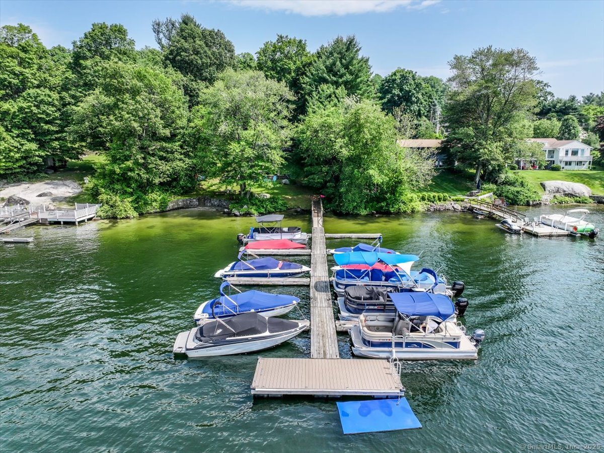 12 Lakewood Terrace