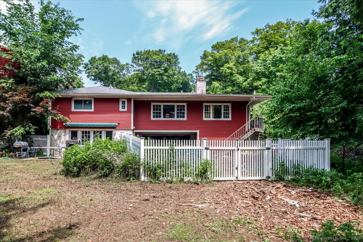 12 Lakewood Terrace