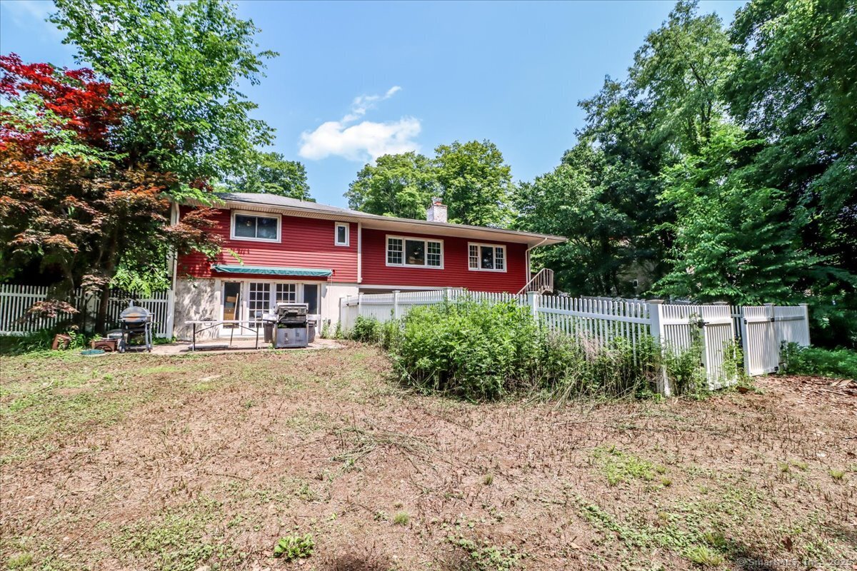 12 Lakewood Terrace