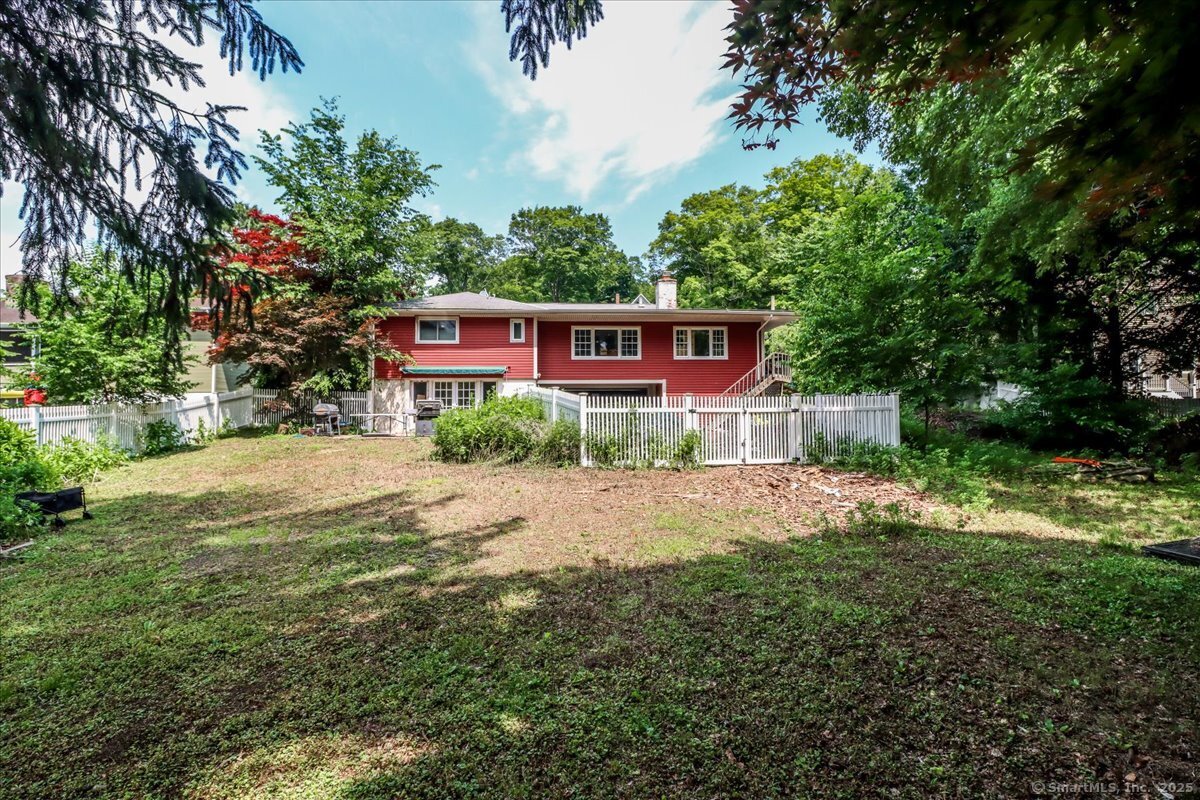 12 Lakewood Terrace