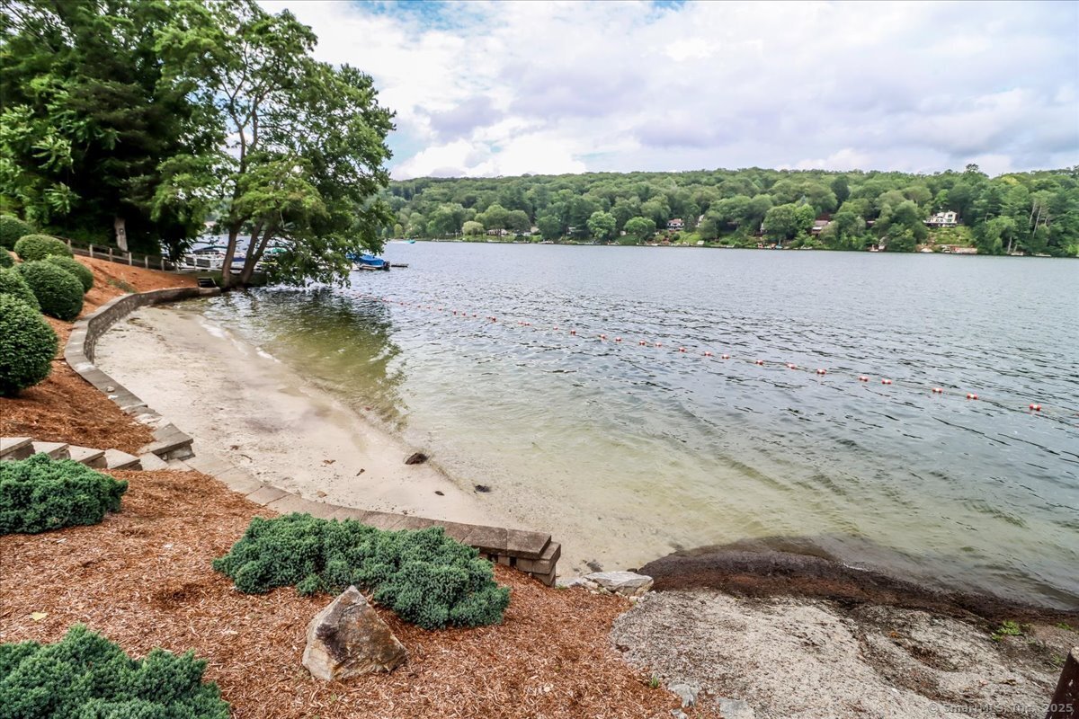 44 Candlewood Vista
