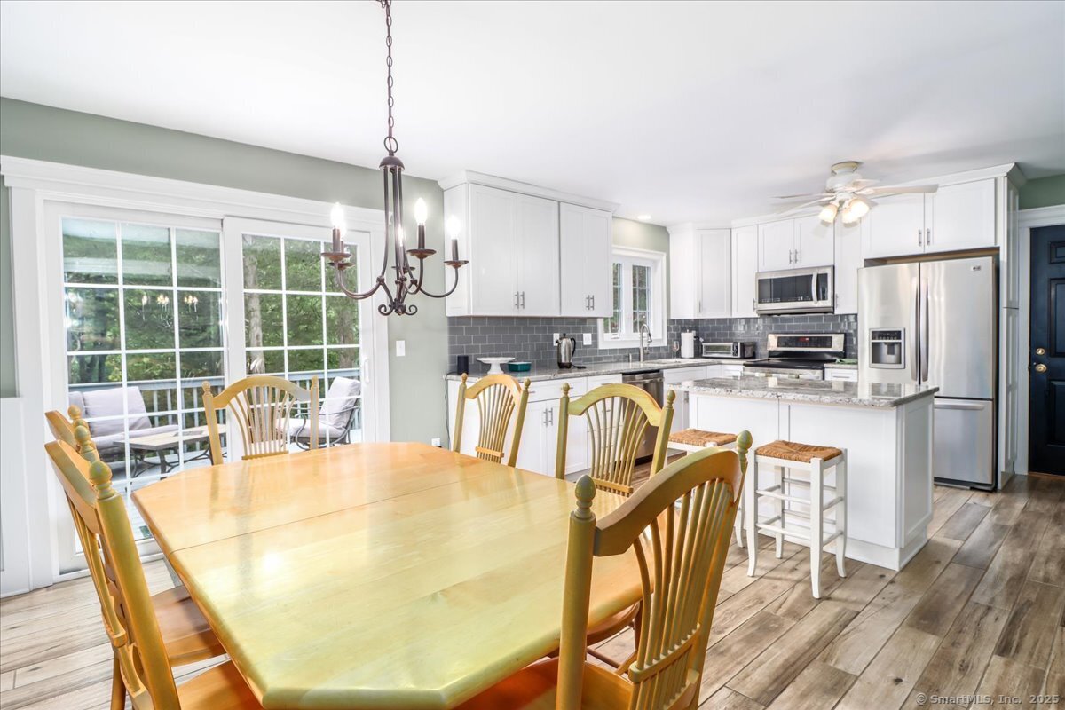 44 Candlewood Vista